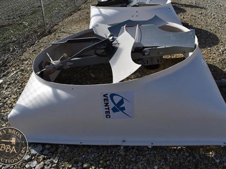 ventec-72in-barn-fan-38946-image-2