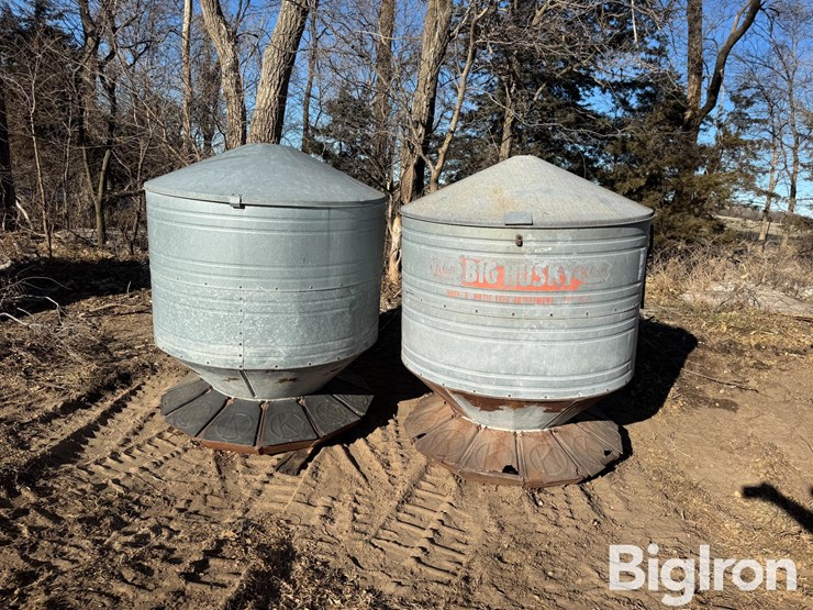 big-husky-hog-feeders-image-2