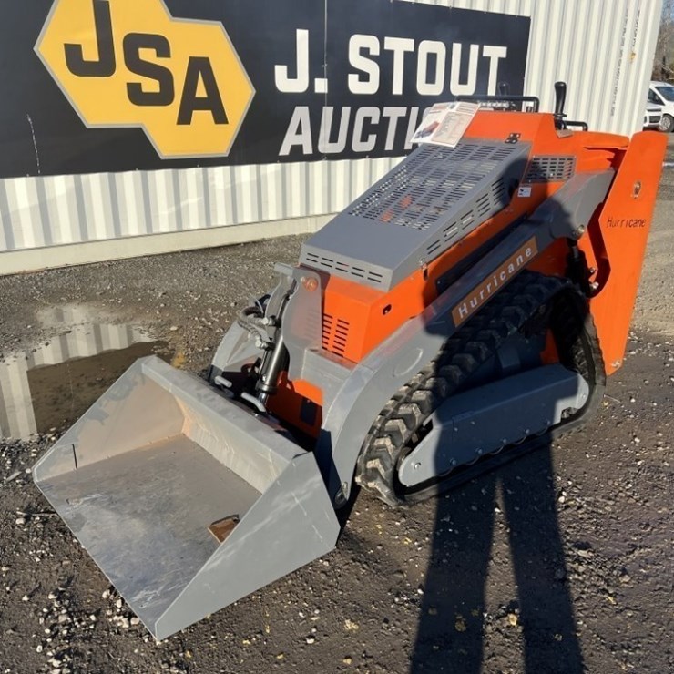 2025 Hurricane HRC700 Mini Compact Track Loader