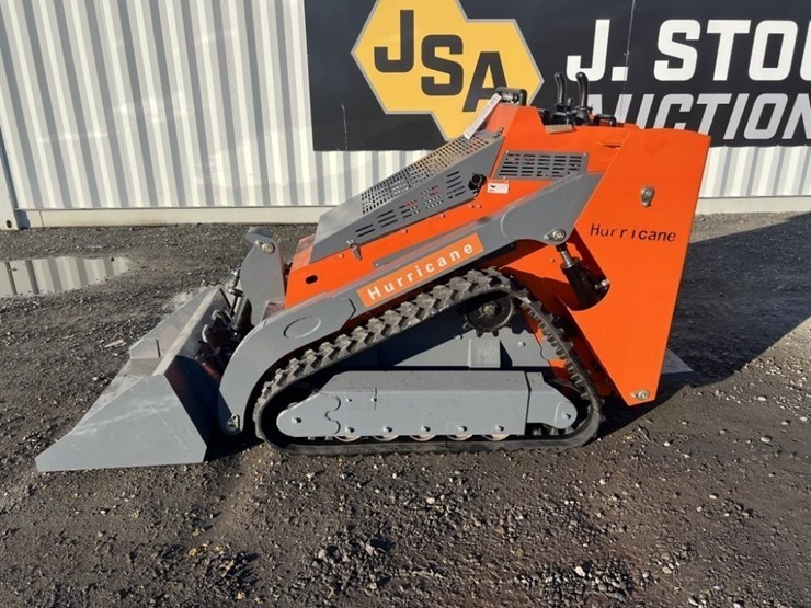 2025-hurricane-hrc700-mini-compact-track-loader-image-7