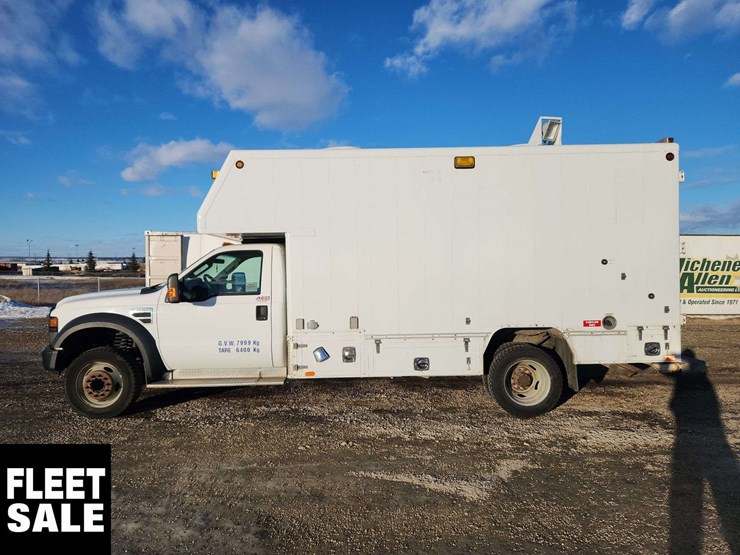 2008-ford-f550-image-10