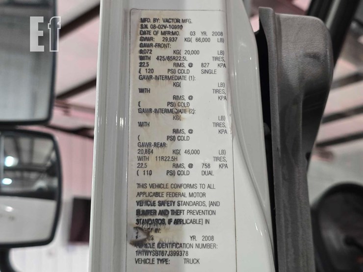 2007-international-7600-image-39