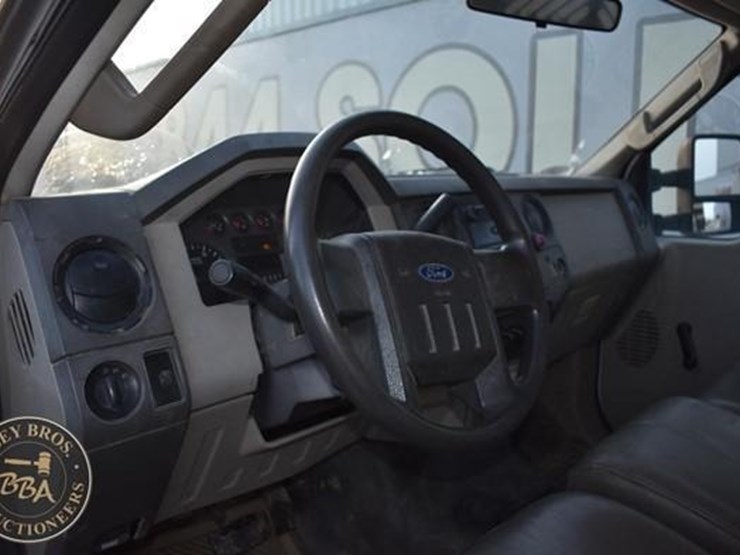 2008-ford-f450-sd-image-19