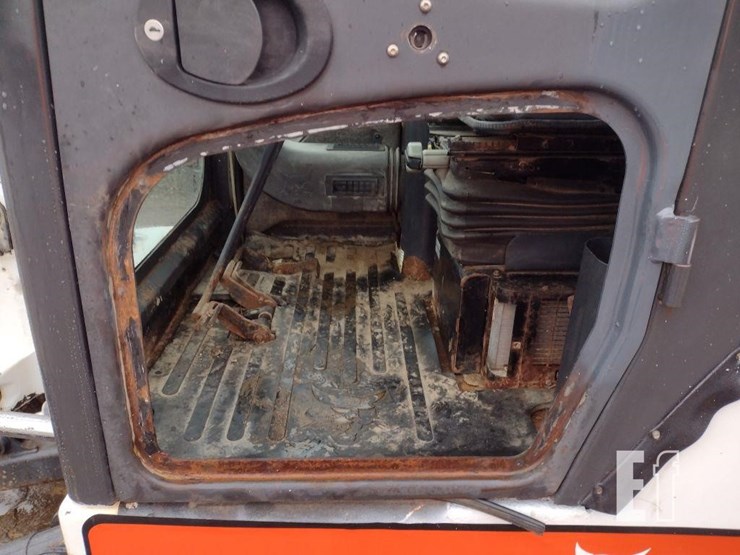 2008-bobcat-337g-image-50