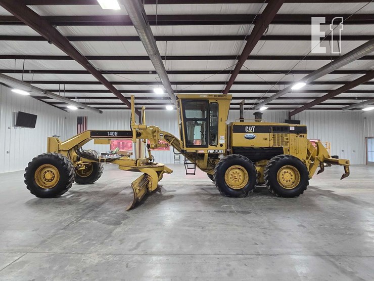 2005-caterpillar-140h-image-5