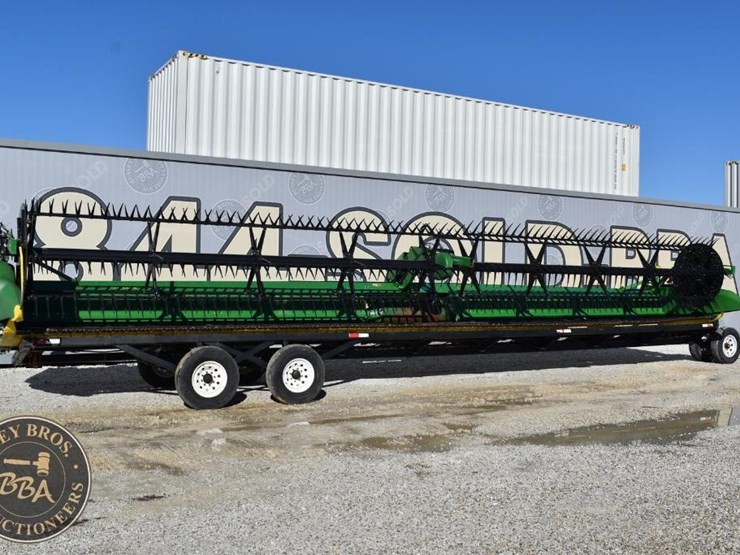 2020-john-deere-740fd-image-1