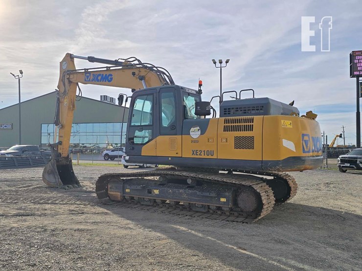 2022-xcmg-xe210u-image-4
