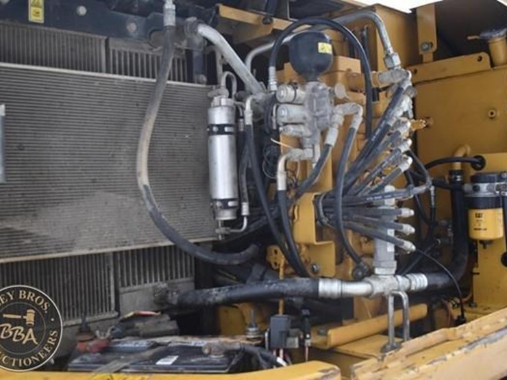 2012-caterpillar-308e-image-46