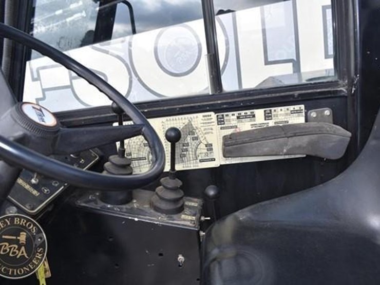 sky-trak-10054-image-36