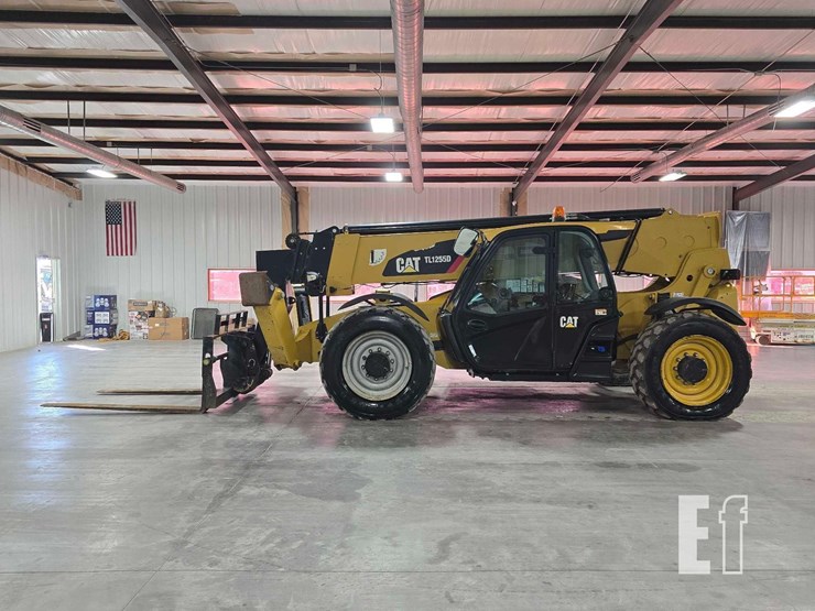 2018-caterpillar-tl1255d-image-5