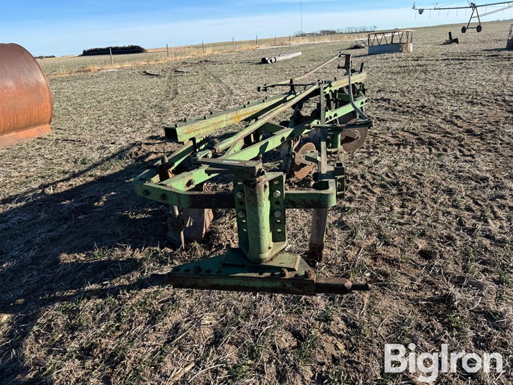 john-deere-5-image-2