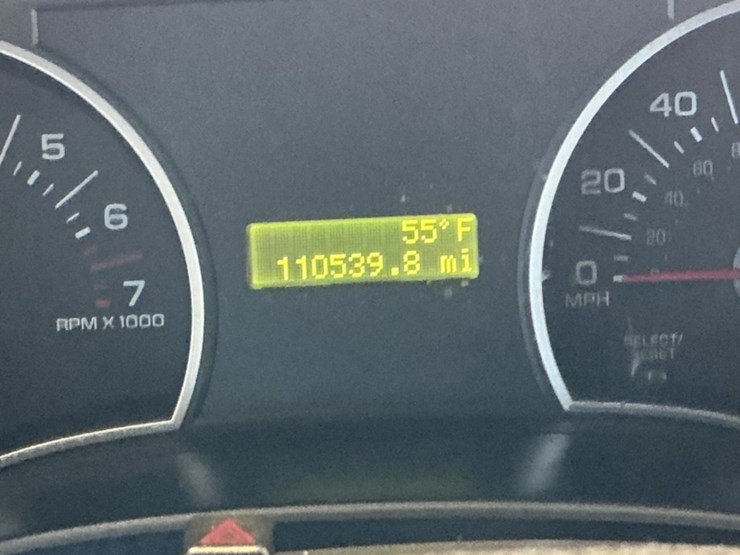 2008-ford-explorer-image-17