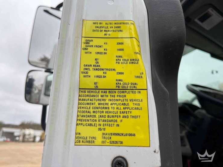 2019-international-workstar-7300-image-1