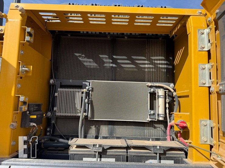 2023-xcmg-xe300u-image-28