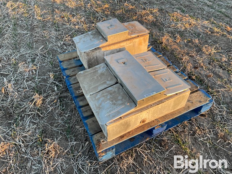 franklin-hog-waterers-image-3