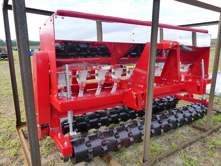 2025-agt-stsd10-72"-grain-drill-image-1