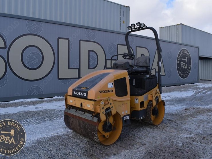 2019-volvo-dd25b-image-1