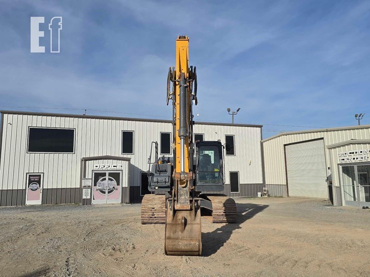 2022-xcmg-xe210u-image-7