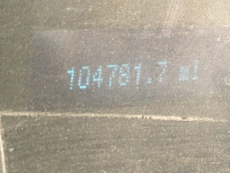 2011-ford-f150-xl-image-5