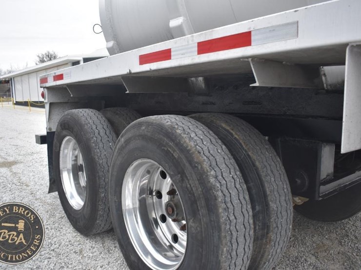 2008-troxell-tanker-image-22