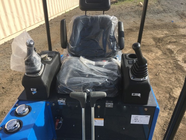 unused-2025-forcedrive-fd18l-mini-excavator,-image-6