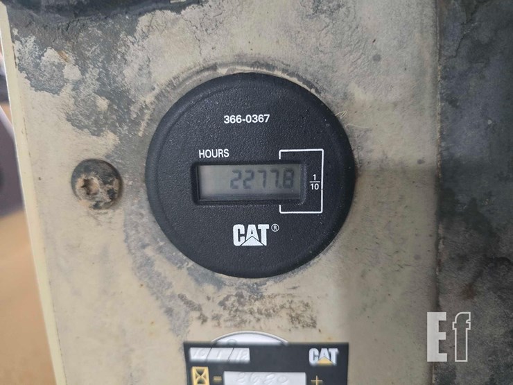 1995-caterpillar-140h-image-21