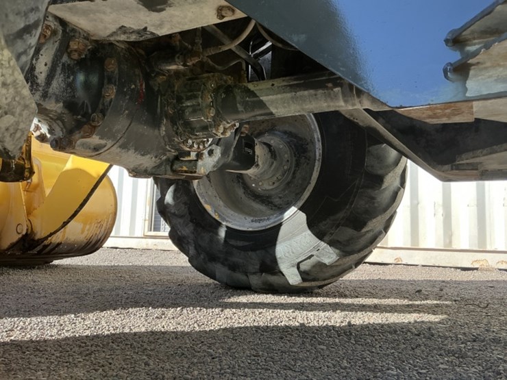 komatsu-wa100-5-image-31