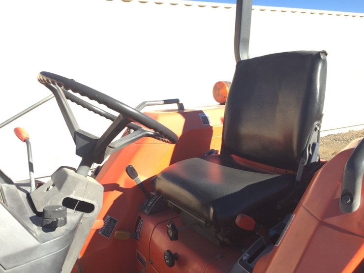 kubota-l3710d-image-7