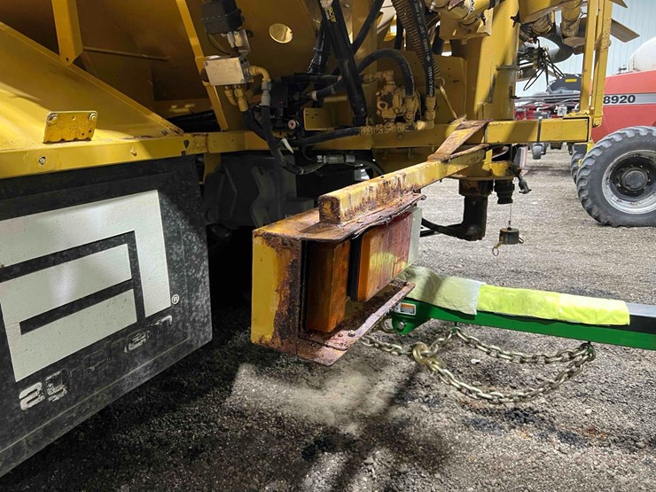 2012-ag-chem-tg8300-image-9