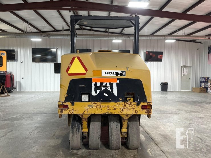 2010-caterpillar-ps-150c-image-8