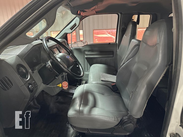 2015-ford-f750-image-21