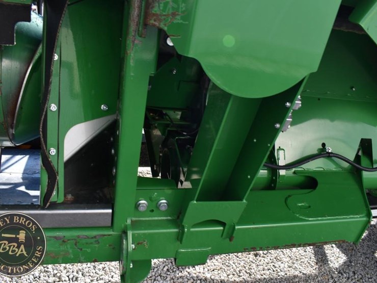 2020-john-deere-740fd-image-53