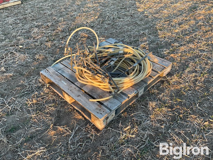 planter-liquid-fertilizer-nozzles-image-1