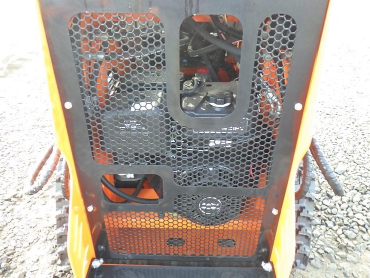 2025-sdlool-36c-skid-steer-tracked-loader-image-9