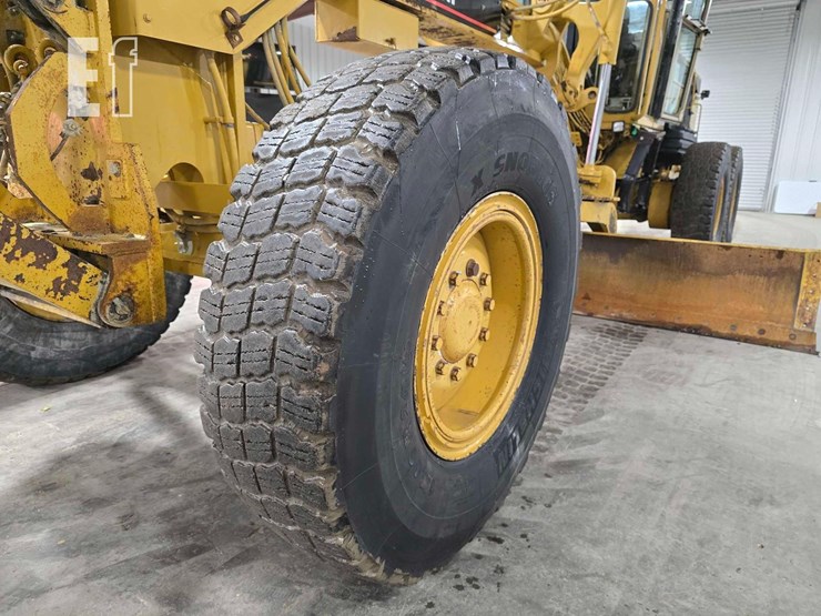 2006-caterpillar-140h-image-47