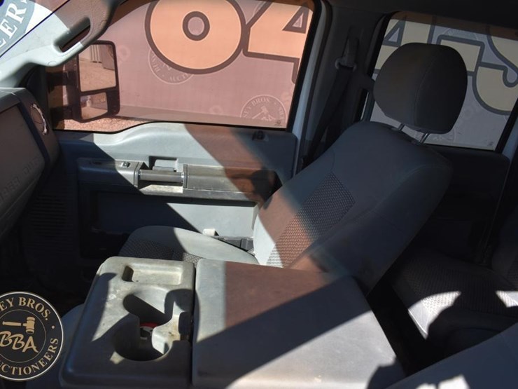 2012-ford-f350-xlt-image-36