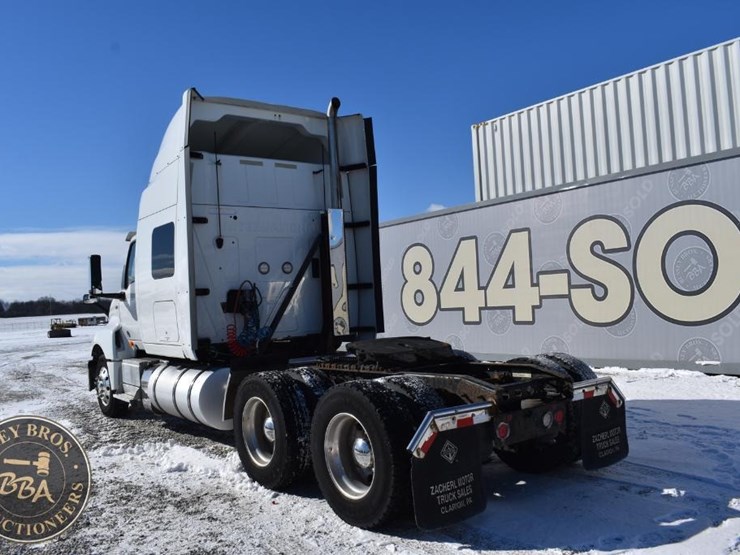 2018-international-lt-image-11