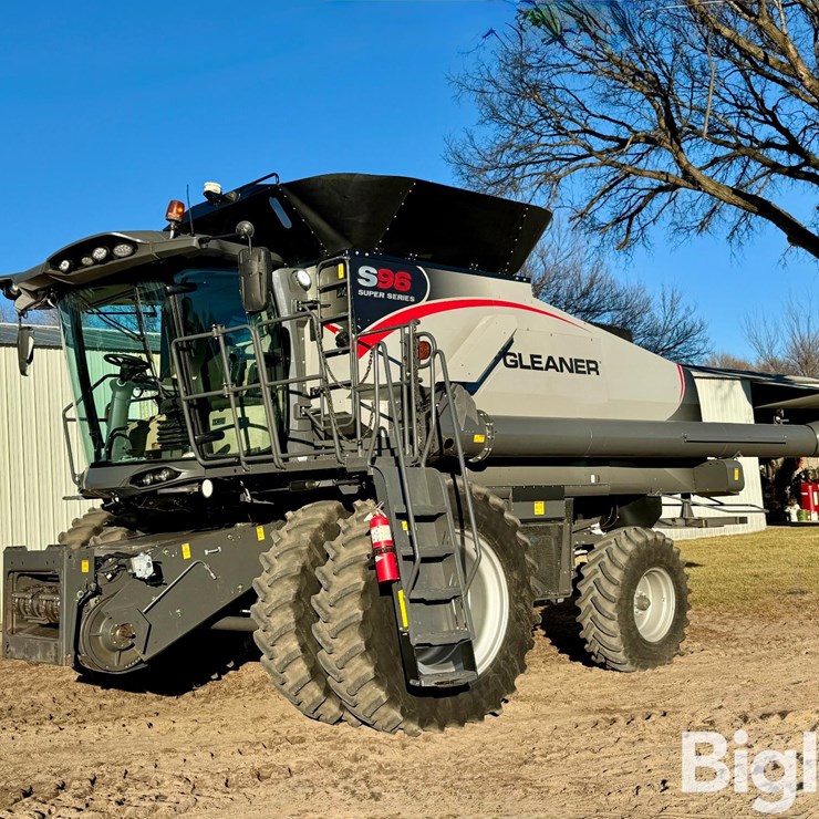2016 GLEANER S96