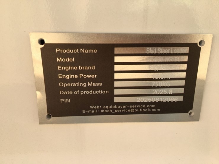 unused-2025-lp630wrblt-compact-track-loader,-image-12