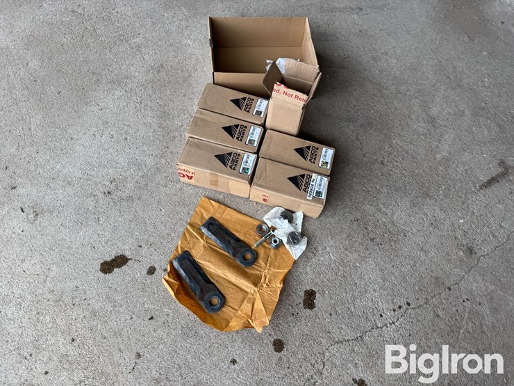 agco-combine-chopper-knives-image-3