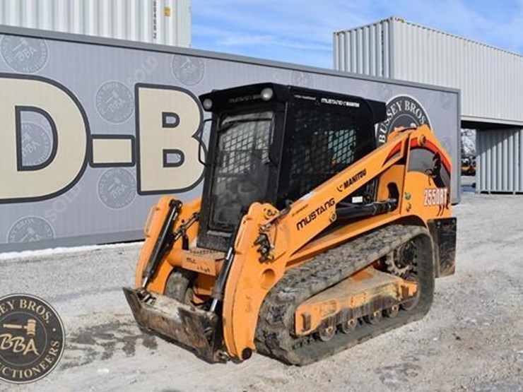 2020-mustang-2550rt-image-9