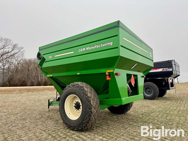 2011-j&m-750-image-7