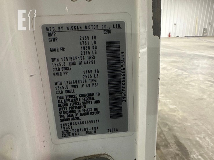 2016-nissan-nv200-image-24