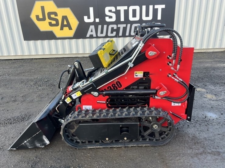 2025-sdlool-380r-mini-compact-track-loader-image-7