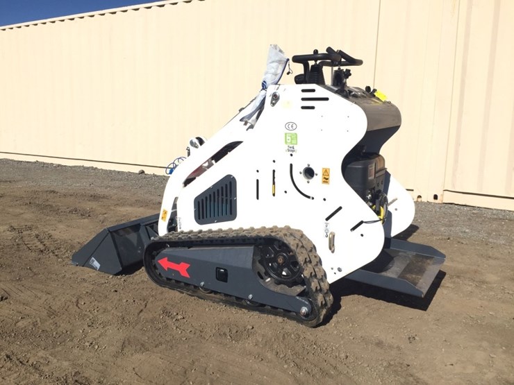 unused-2025-digswift-dss40-stand-on-compact-track-image-4