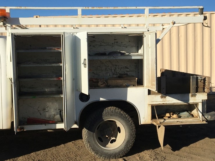 2012-chevrolet-3500hd-image-14