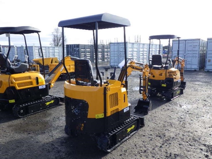 2025-vicsec-15-hydraulic-excavator-image-3