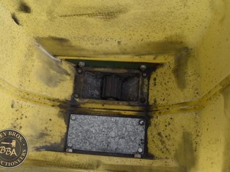 1984-john-deere-7000-image-43