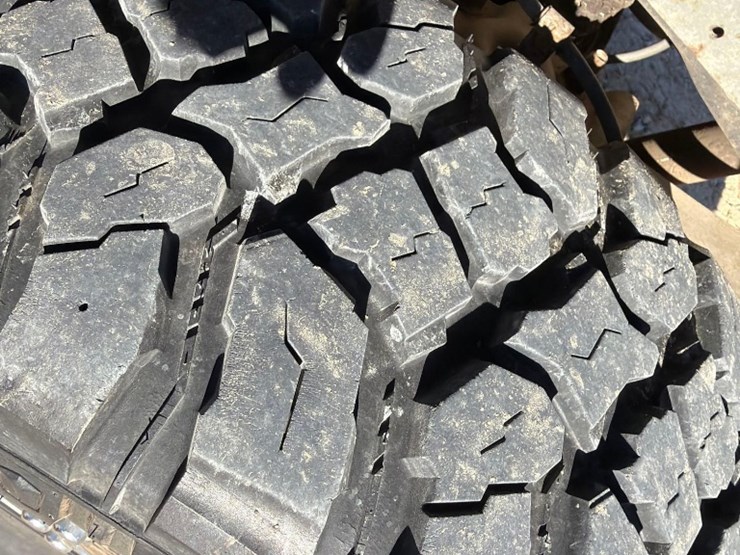 2009-ford-f350-image-11