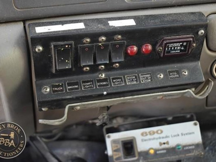 2001-altec-at37g-image-18